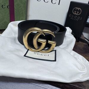 Gucci Black Leather Belt with Aged Gold Double G Buckle